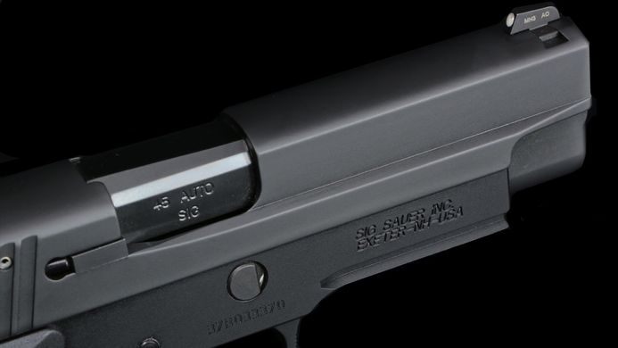 Пистолет спортивный Sig Sauer P226 NITRON BLK кал. 9x19 мм